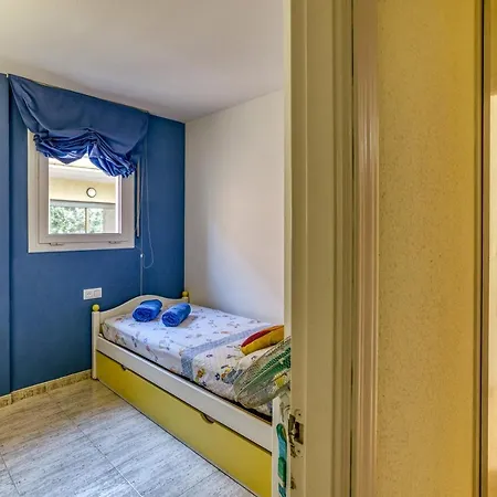 Apartman Edificio Marenostrum *
